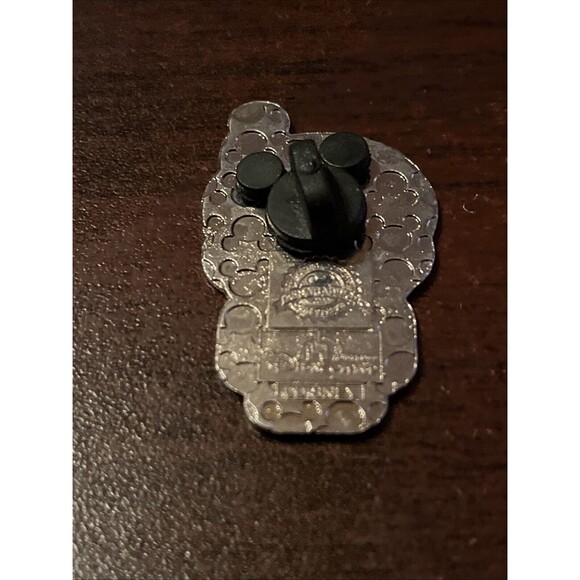 HKDL Disney Pinocchio Toy Factory Booster Trading Pin - Picture 3 of 4